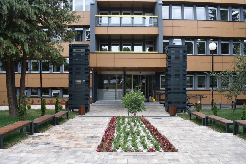 Dom-zdravlja-spolja-1