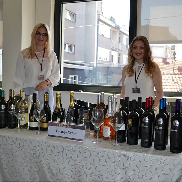 Kolubarski-sajam-vina-1