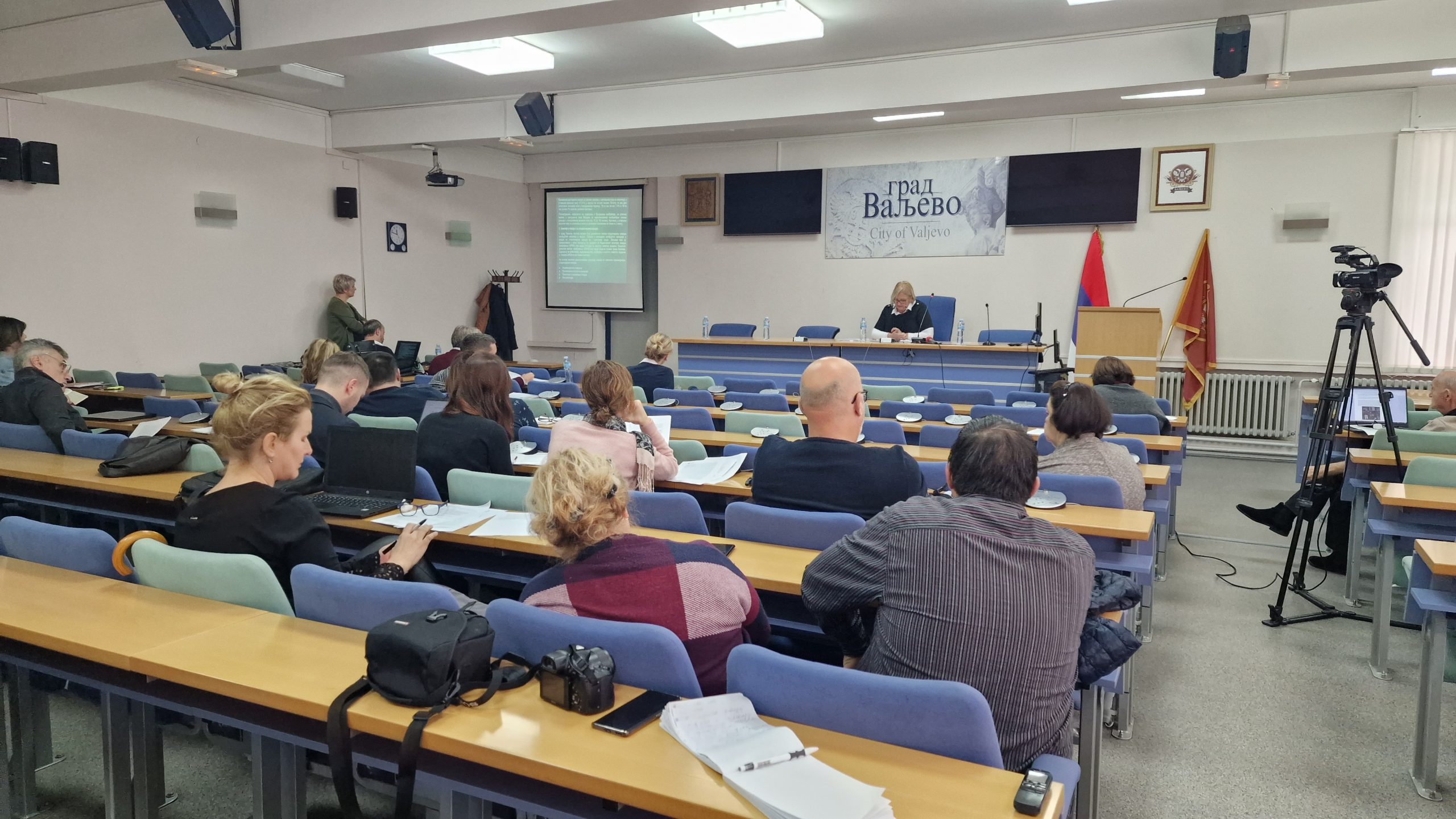 Tri časa “konstruktivne” Javne rasprave o Nacrtu Plana kvaliteta vazduha van standardnog formata! Javna-rasprava-PKV-9