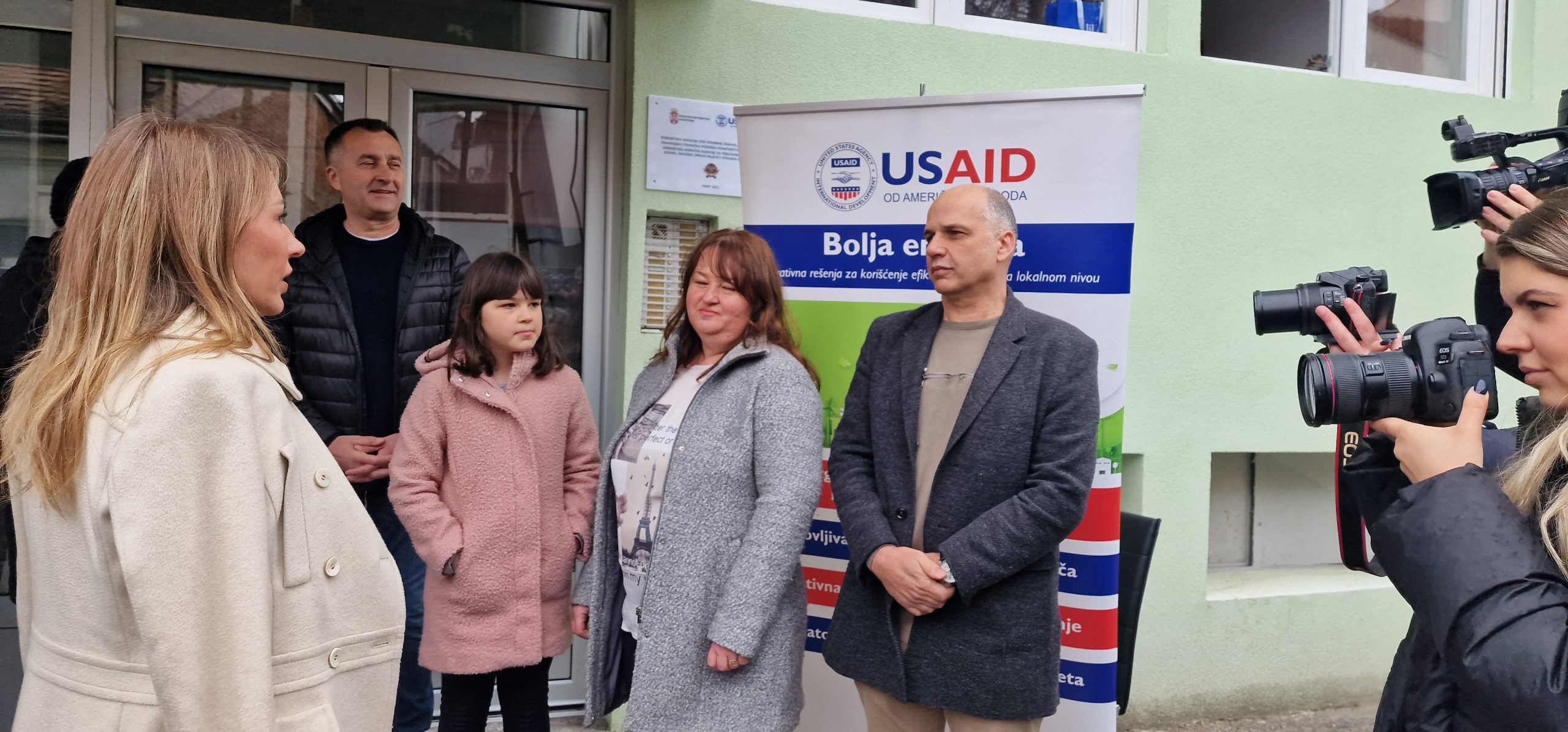 Dubravka-Dedovic-i-Kristofer-Hil-poseta-Valjevu-2