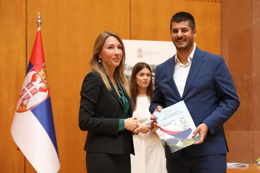 Potpisan ugovor o sufinansiranju mera energetske sanacije 3 Potpisan ugovor o sufinansiranju mera energetske sanacije 3