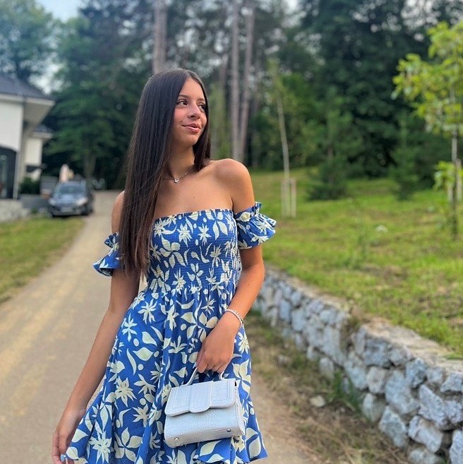 Dunja Jovanović - Đak gneracije Dunja Jovanović - Đak gneracije