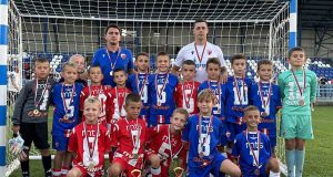 Crvena zvezda dve ekipe