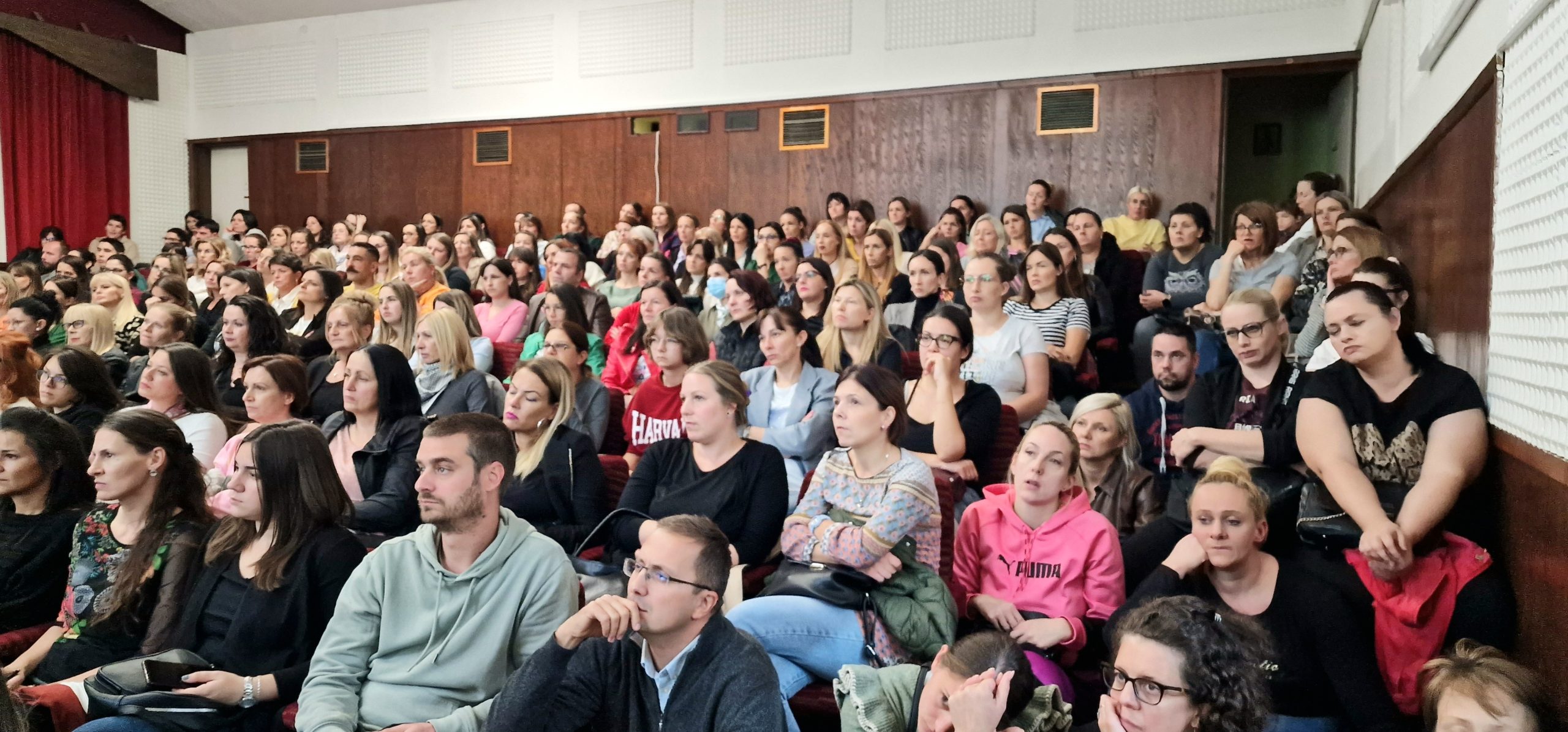 Predavanje Dr Ranka Rajovića u Valjevu (2)