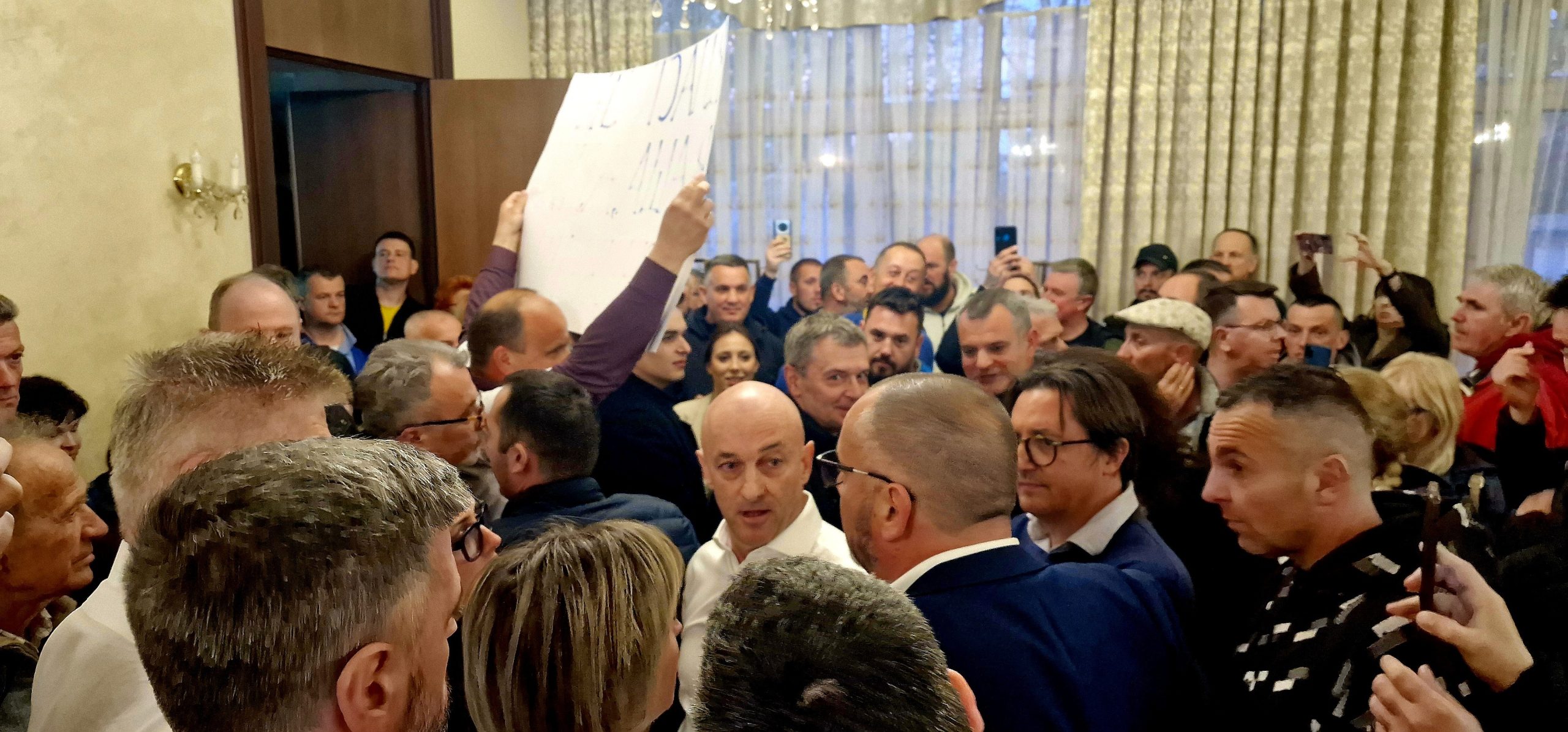 Prezentacija Projekat Jadar - Valjevo (9) Prezentacija Projekat Jadar - Valjevo (9)