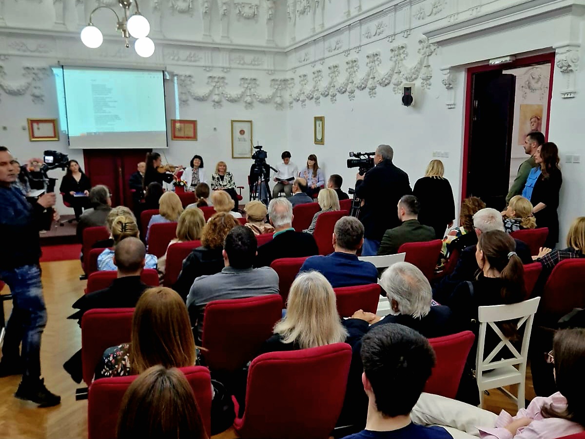 Promocija knjige Zagrljaj - Jovanka Božić (1)