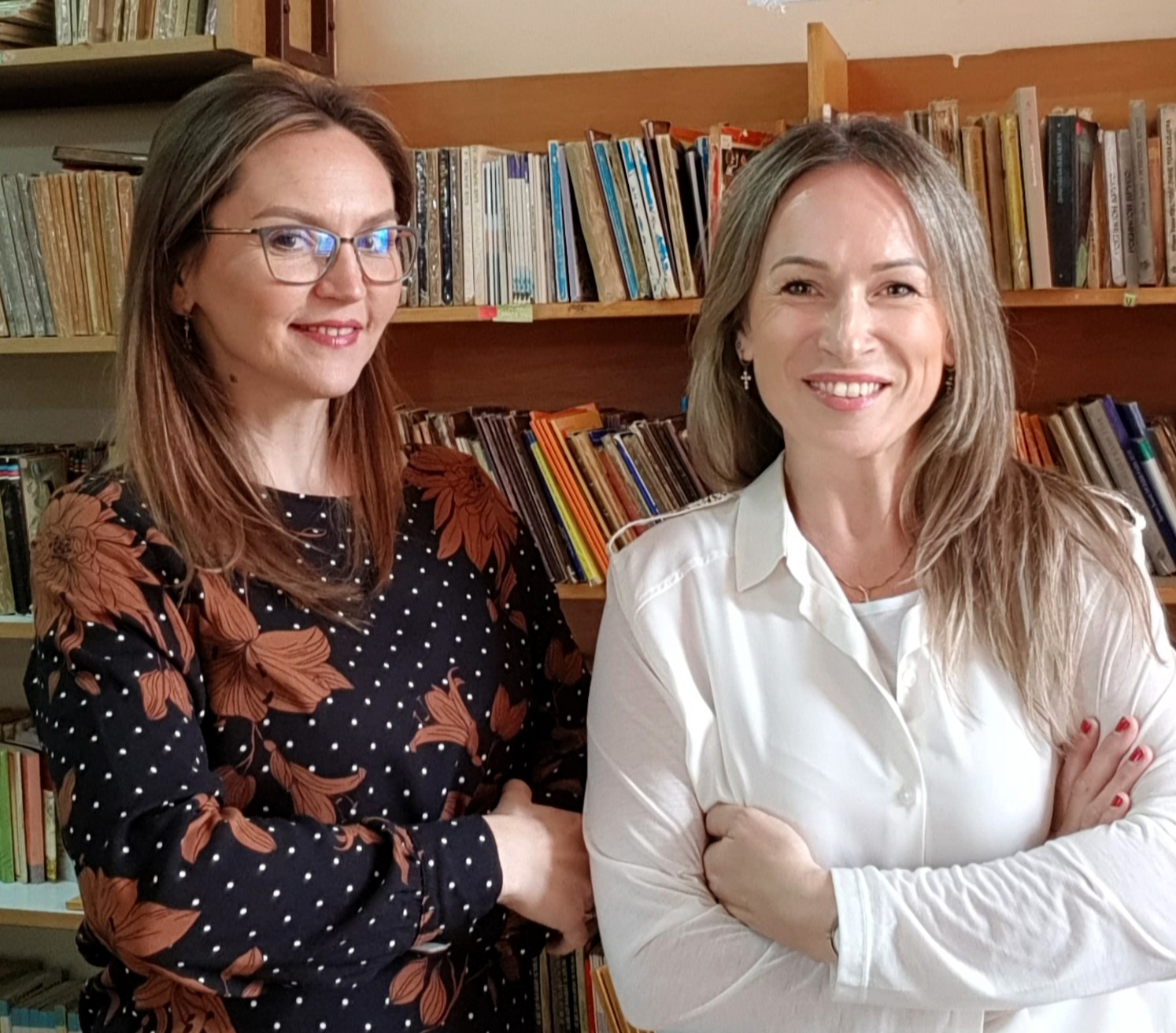 Prva osnovna škola Valjevo - Sandra Matić i Ana Nikolić Prva osnovna škola Valjevo - Sandra Matić i Ana Nikolić