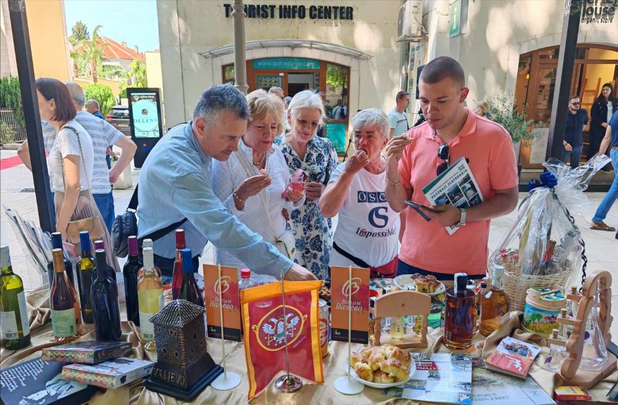 Festival vina - Trebinje 2024 (5) Festival vina - Trebinje 2024 (5)
