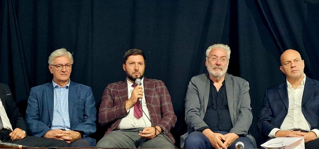 Stefan Stefanović - Ujedinjena patriotska opozicija Valjevo (1)