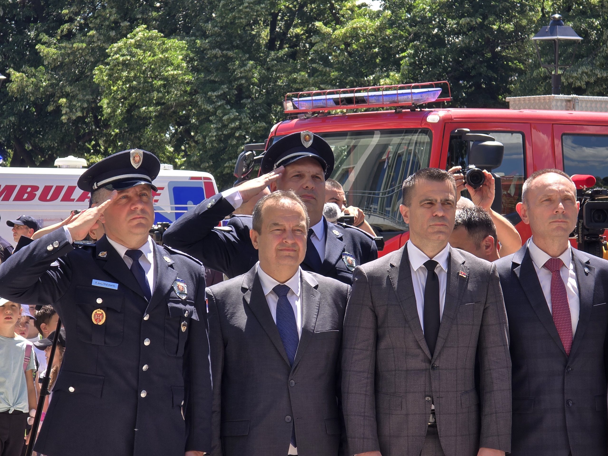 Ivica Dačić (2)
