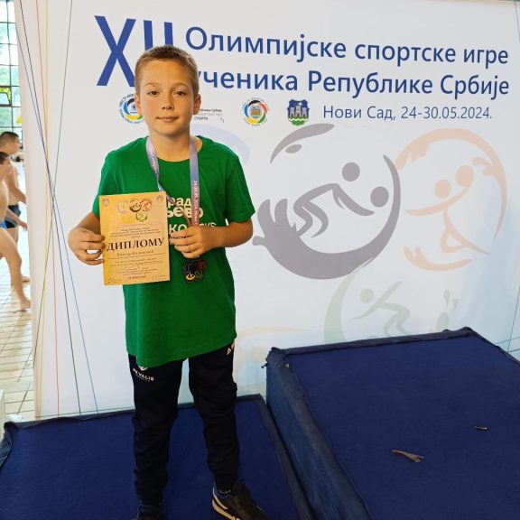 VIKTOR S OI 24 VIKTOR S OI 24
