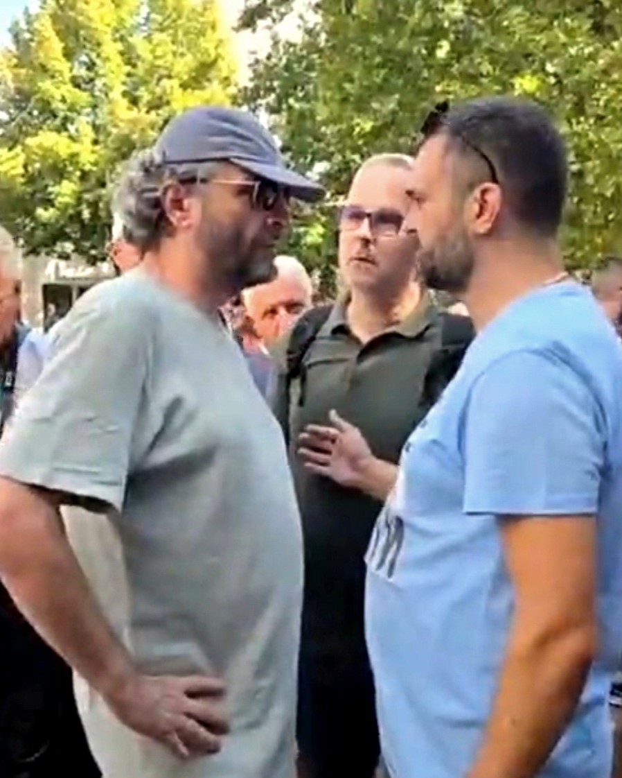 Zoran Đorđević u raspravi na protestu u Valjevu (2)