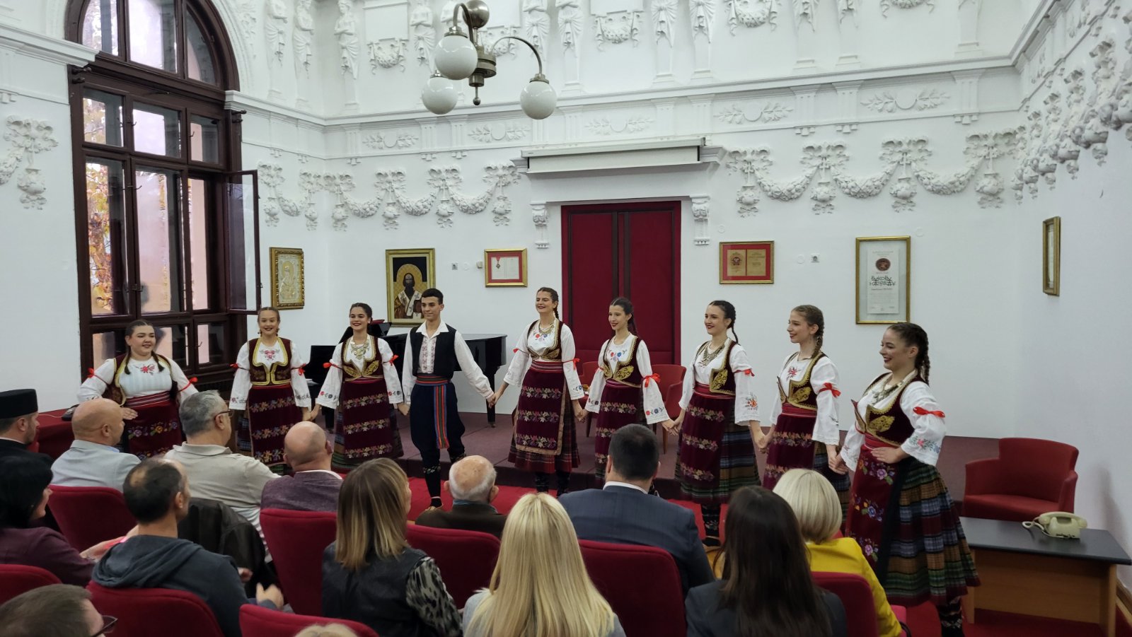 IMG-a3030ccaed217f0da92cb4360210d252-V IMG-a3030ccaed217f0da92cb4360210d252-V