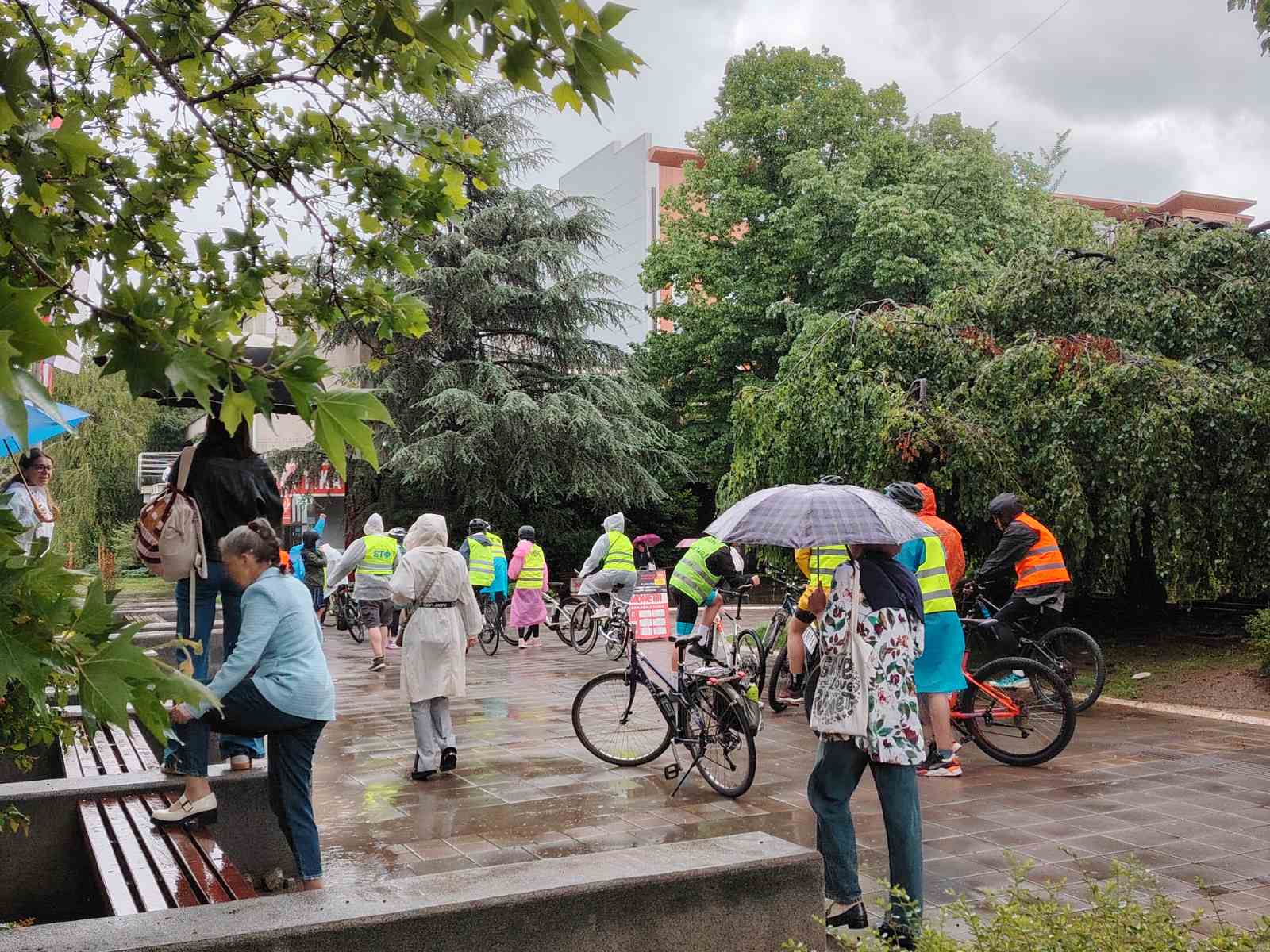 Studenti i srednjoškolci biciklisti Valjevo Loznica (1)