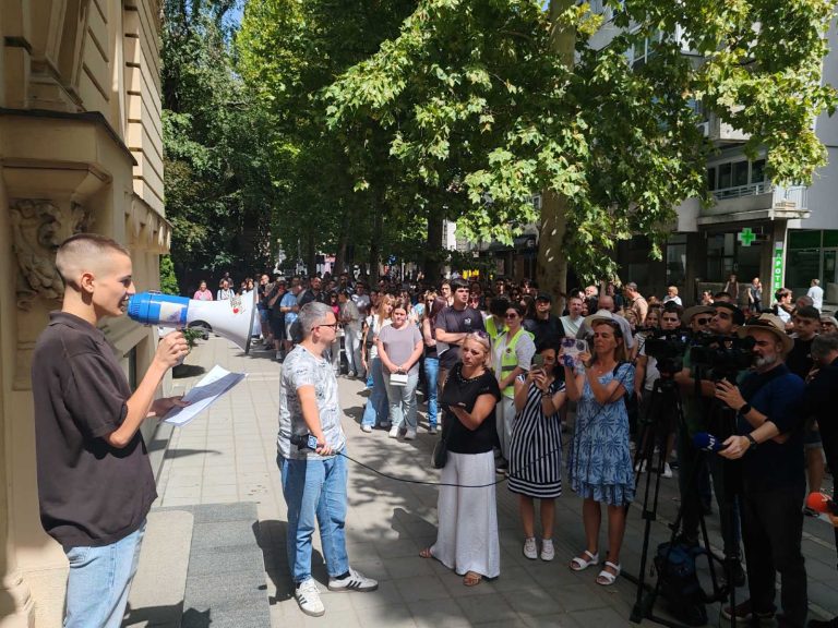 Gimnazija Valjevo protest 4 Gimnazija Valjevo protest 4