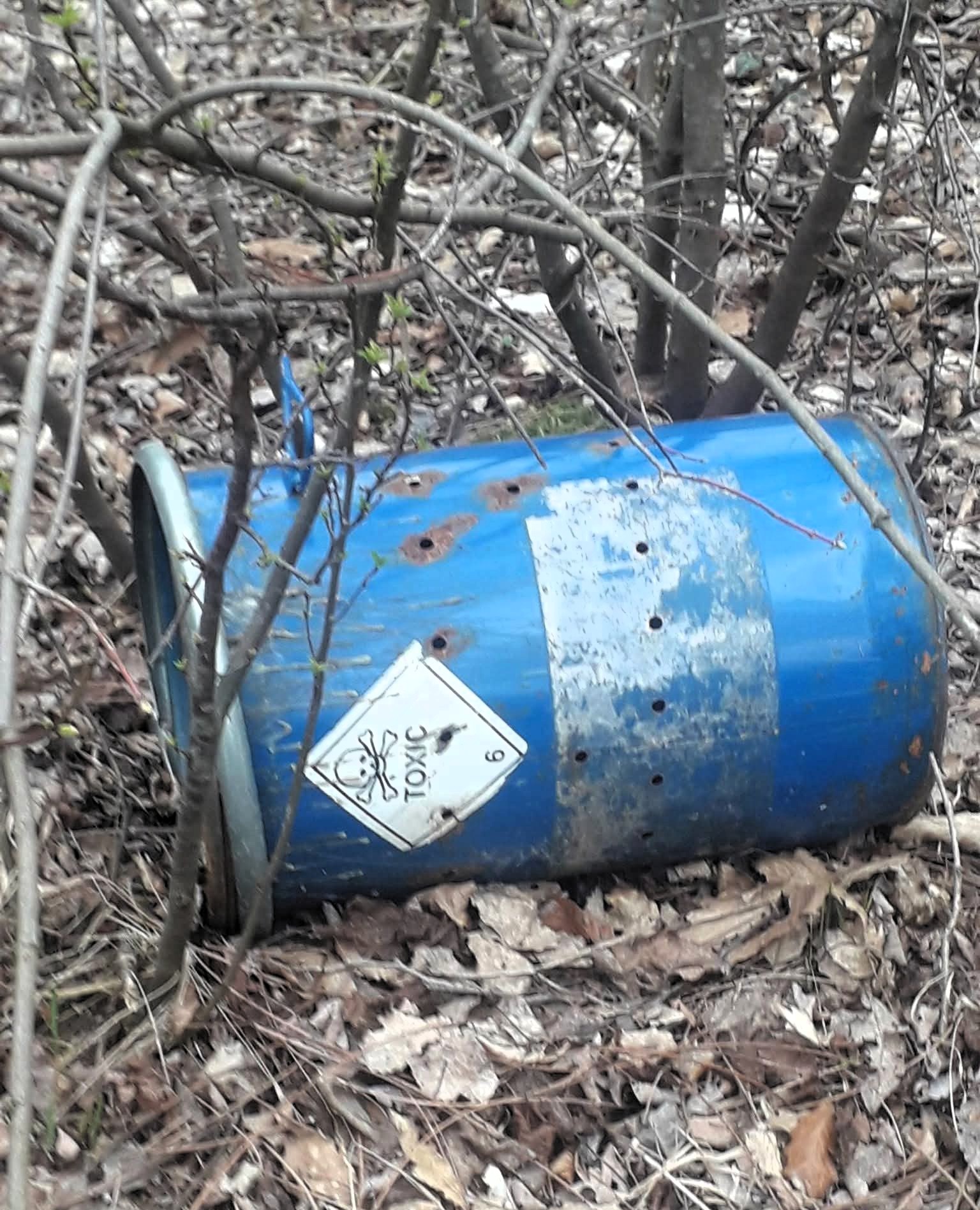 Jezero Stubo Rovni burići sa toksičnim otpadom (7)