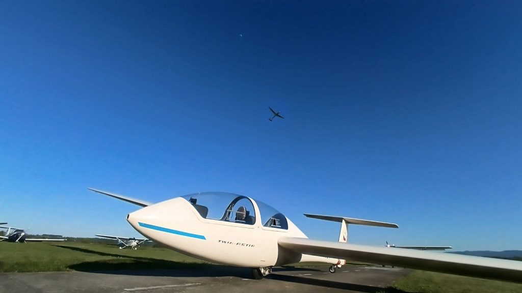 Twin Astir AK Valjevo 1