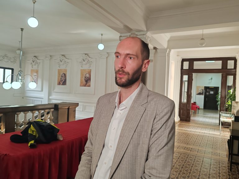 dr Nikola Mirković, glavni urednik SZK