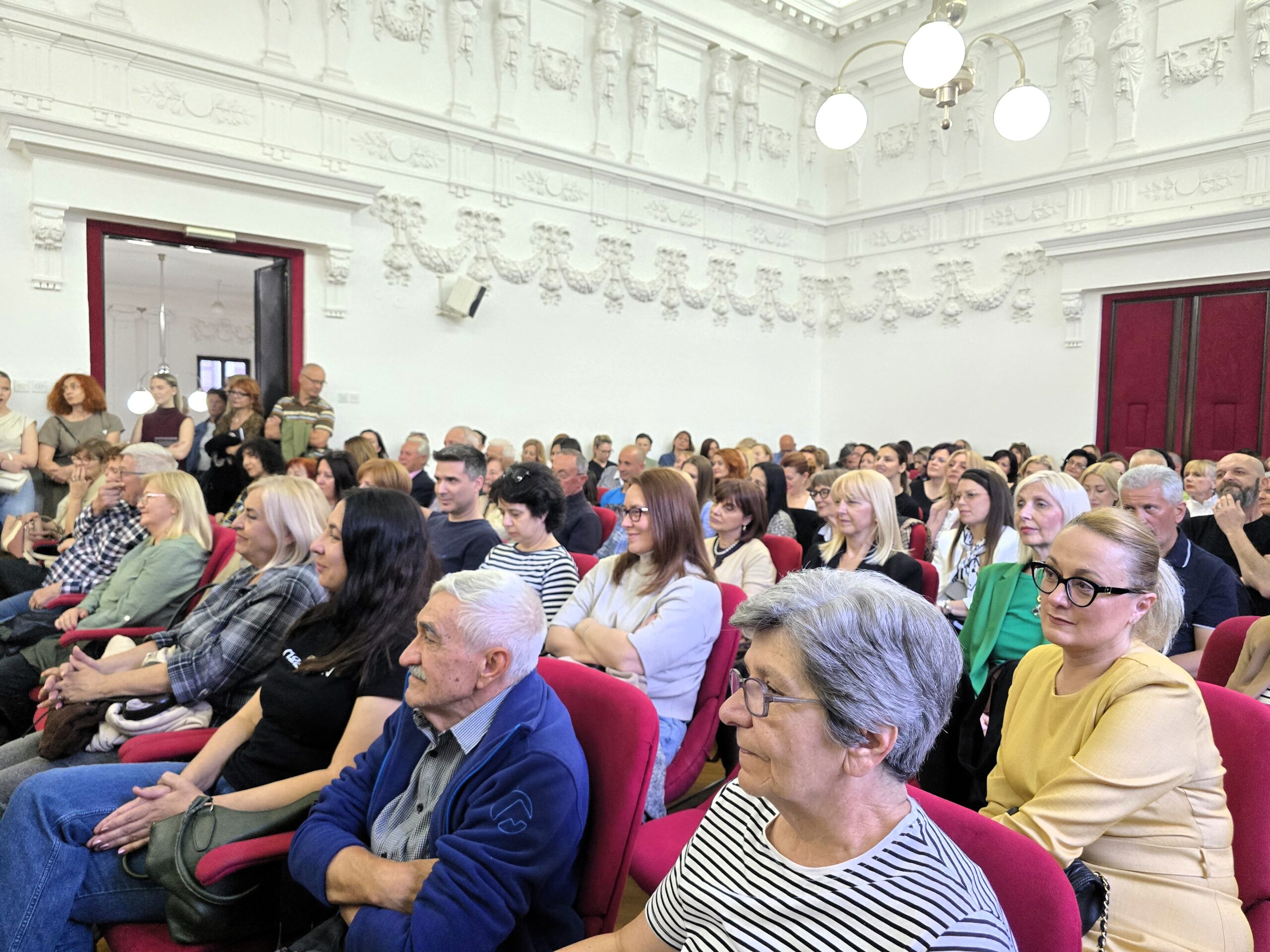 Opsednuta Mesecom Slavica Sabo Tripković (10)