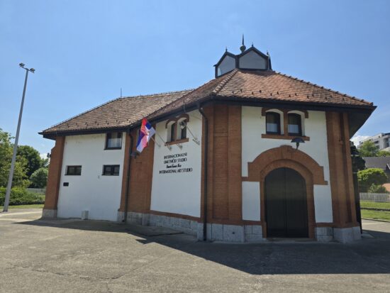 Internacionalni umetnički studio Radovan Trnavac Mića Internacionalni umetnički studio Radovan Trnavac Mića