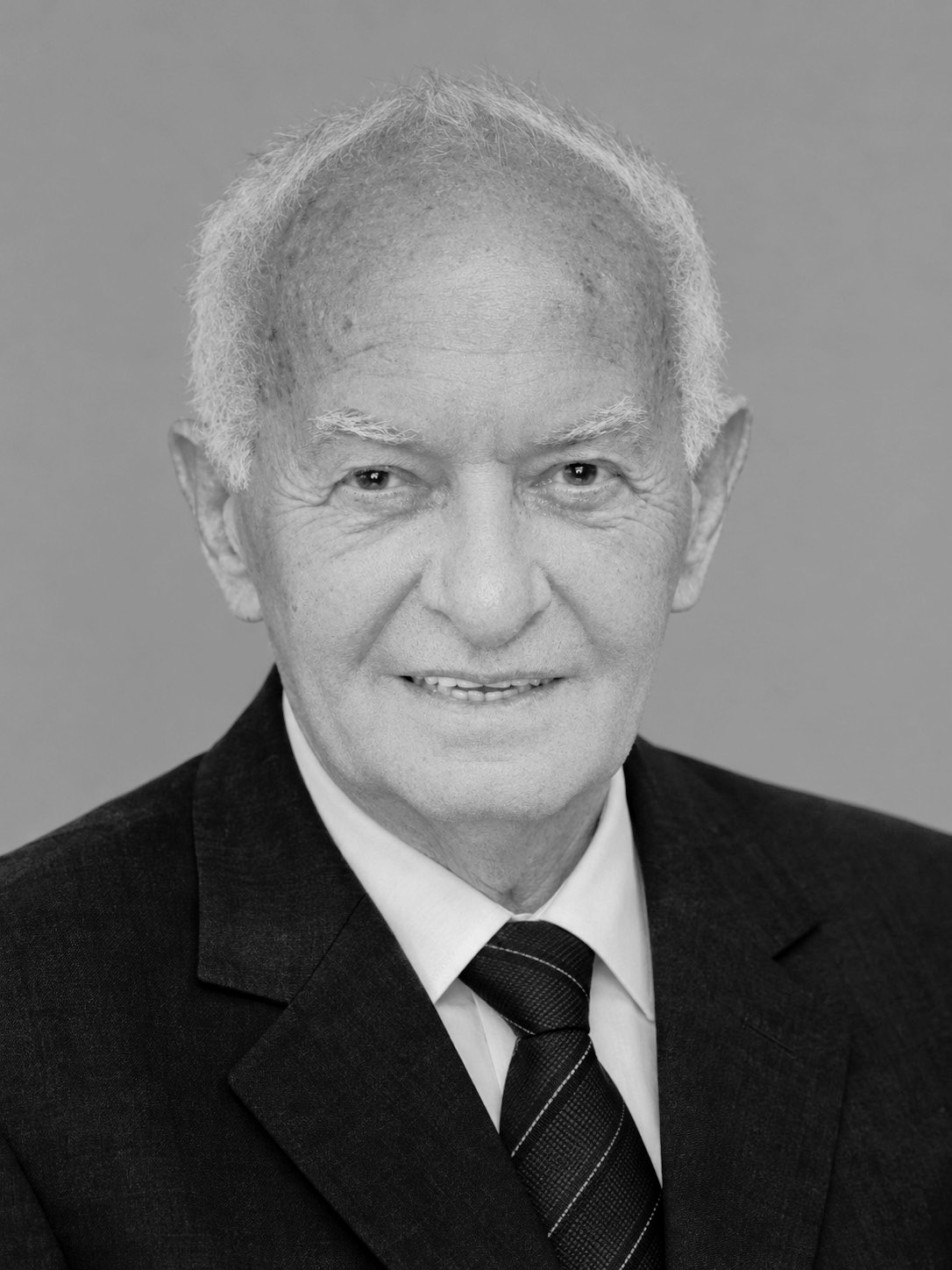 Prim. dr Miša Srećković Prim. dr Miša Srećković