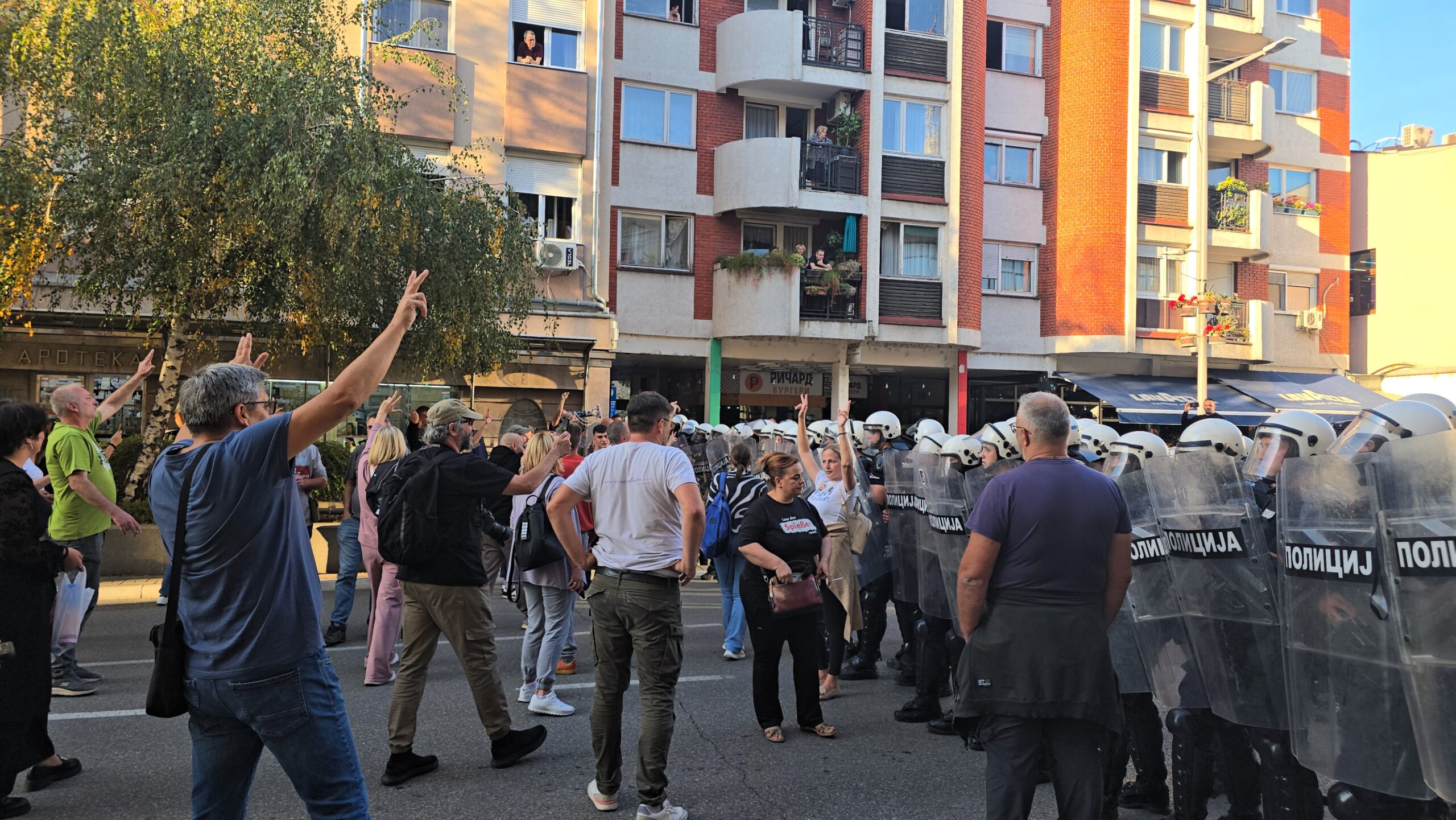 Valjevo policija protest (2)